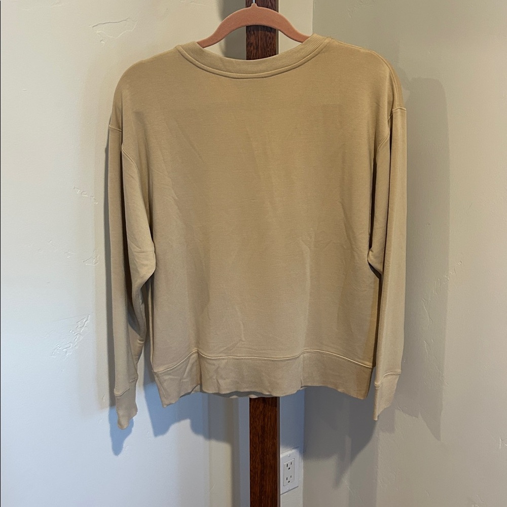 NWT Lauren Ralph Lauren V-neck Long Sleeve Pullover Sweater /Top Women’s Size SP - Picture 2 of 7